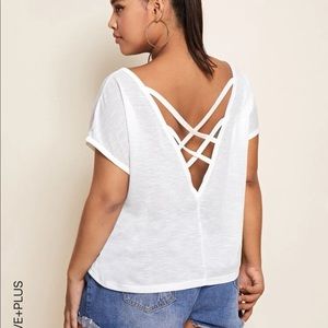 🌼 3/15 SHEIN plus batwing sleeve crisscross back tee